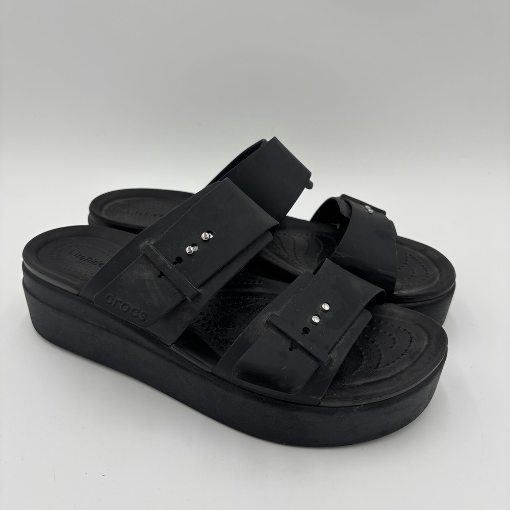 Crocs Women's Brooklyn Buckle Low Wedge Sandals Black Size 11 Platform Slides